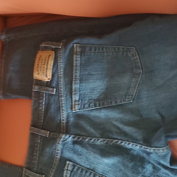 Levi's 38x30 straight leg jeans - Picture 4 of 9